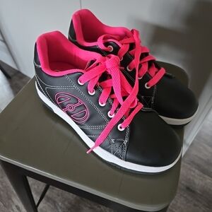 Heelys Skate Shoes Youth 6 Black and Pink